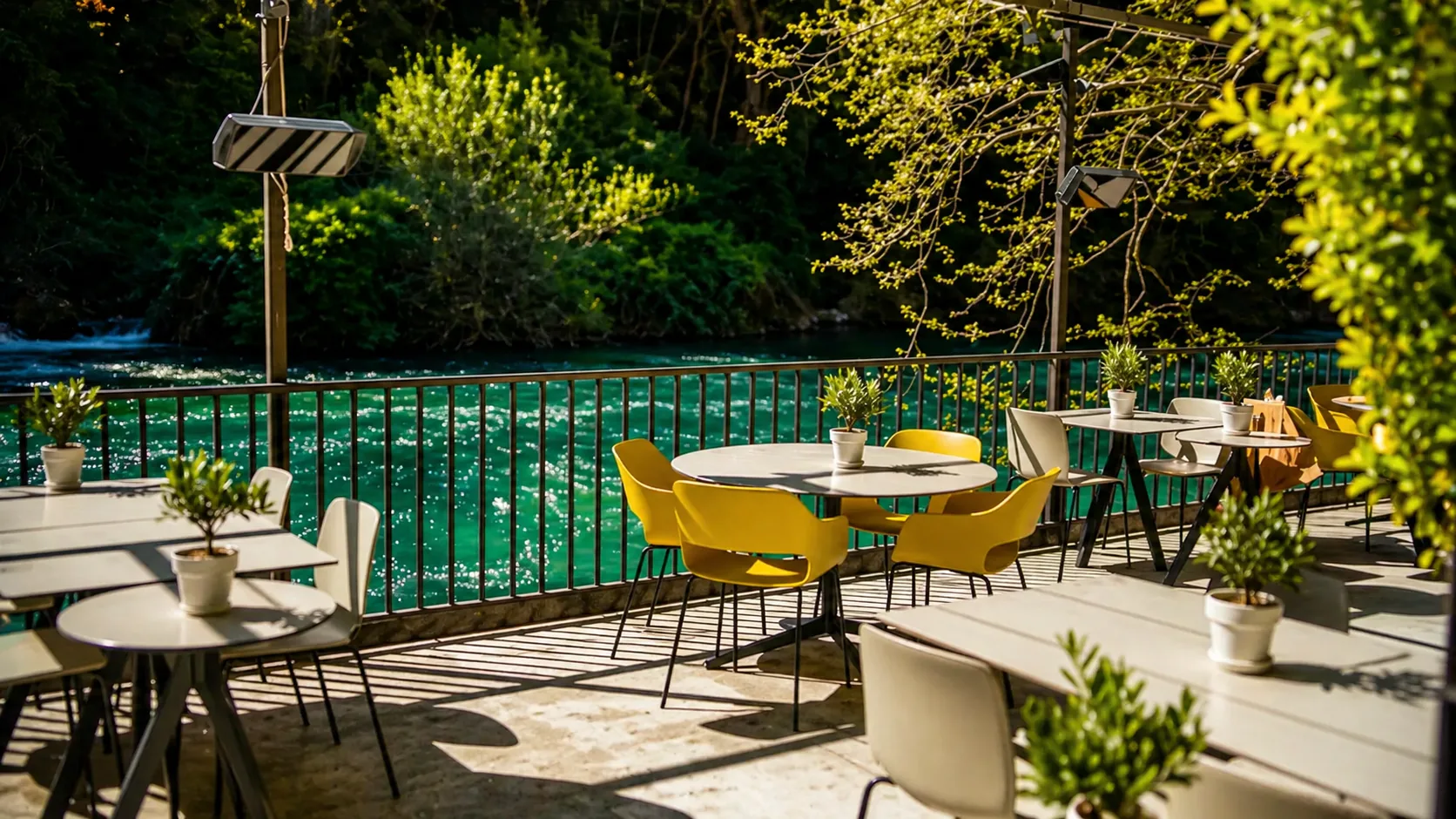 Restaurant Philip terrace by the Sorgue river